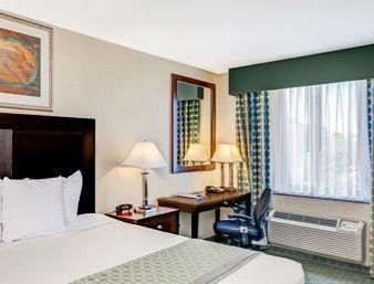 Hillcrest Hotel Near Jfk Airtrain New York Exterior photo