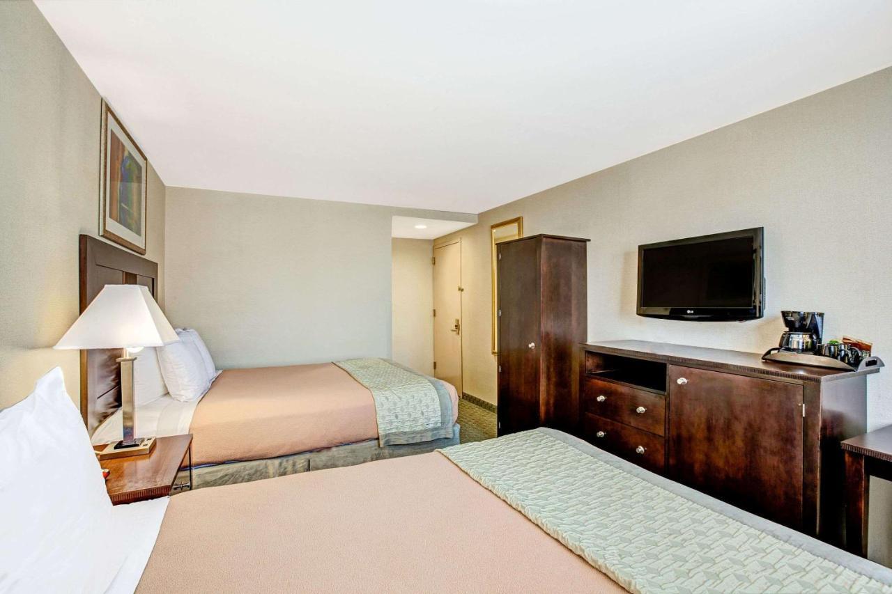 Hillcrest Hotel Near Jfk Airtrain New York Exterior photo